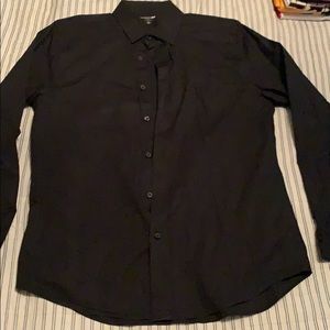 EXPRESS BLACK LONG SLEEVE COLLARD SHIRT. SIZE M.